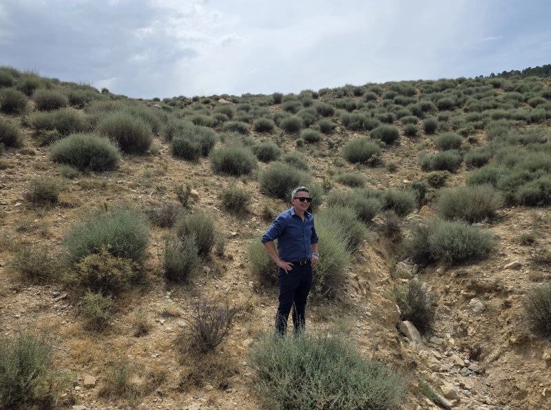 Visita a operaciones de caolín en España, compartida por Andrés León